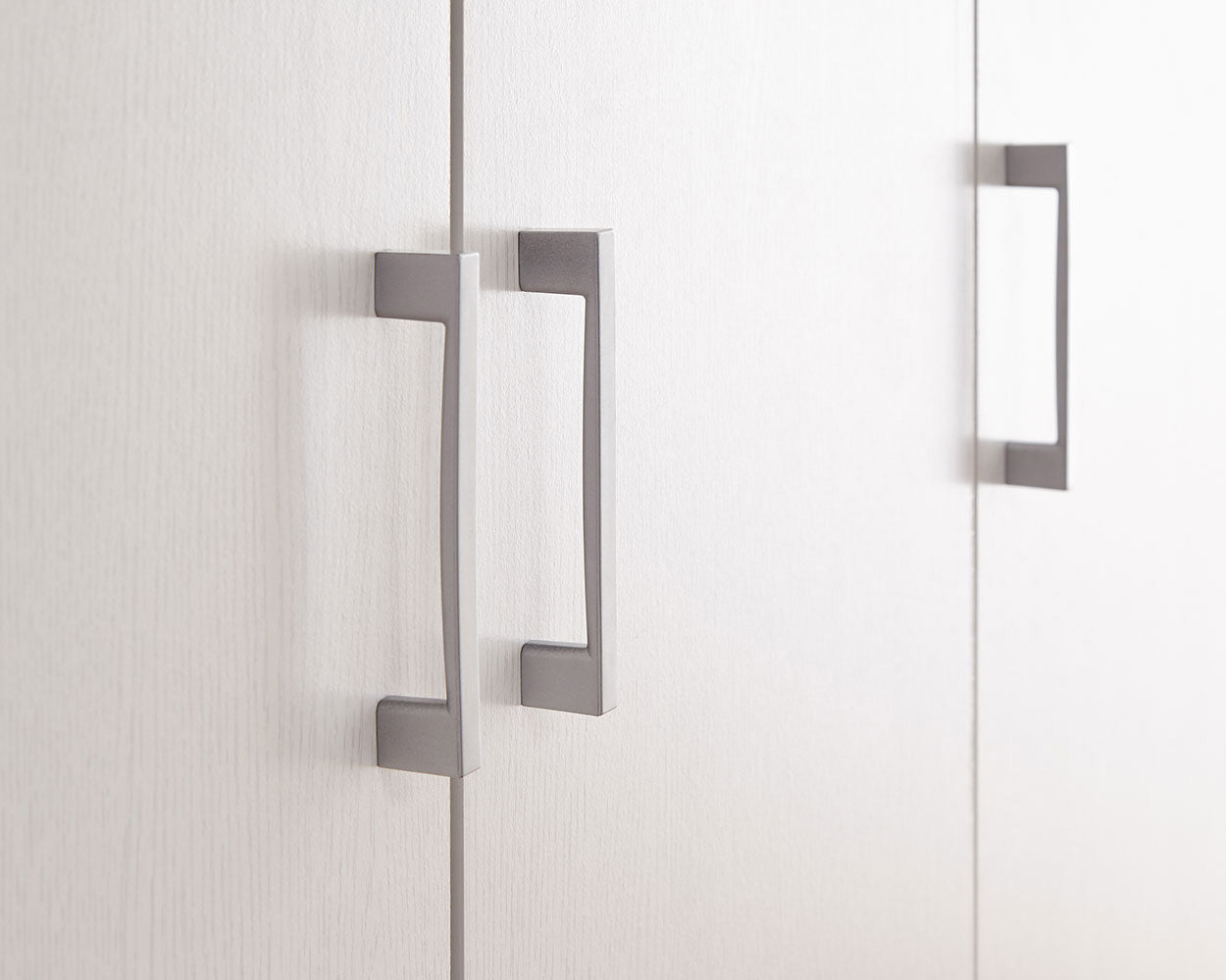 Panama 4 Piece Bedroom Furniture Set, White