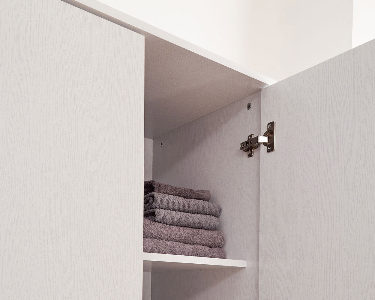 Panama 4 Piece Bedroom Furniture Set, White