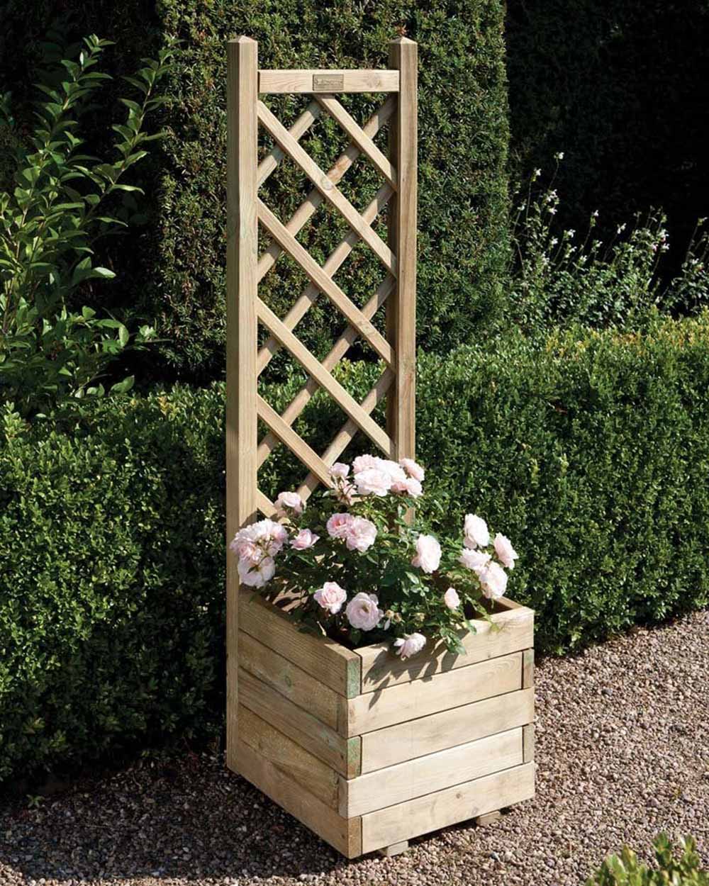 Wooden Square Garden Planter & Lattice Rowlinson