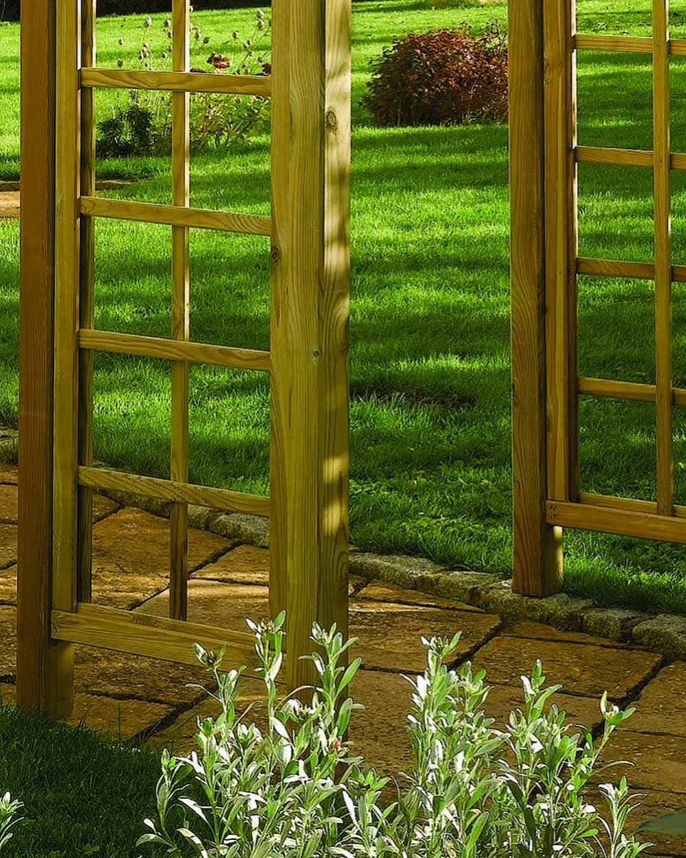 Wooden Garden Arch Square Top Rowlinson 10 Year Guarantee