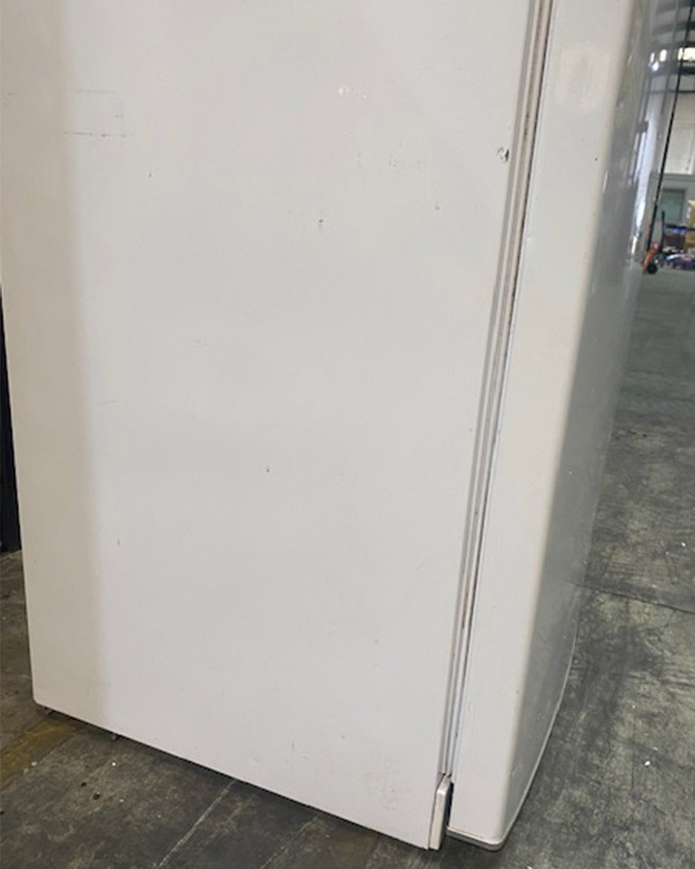 Hotpoint Freestanding Medium Freezer