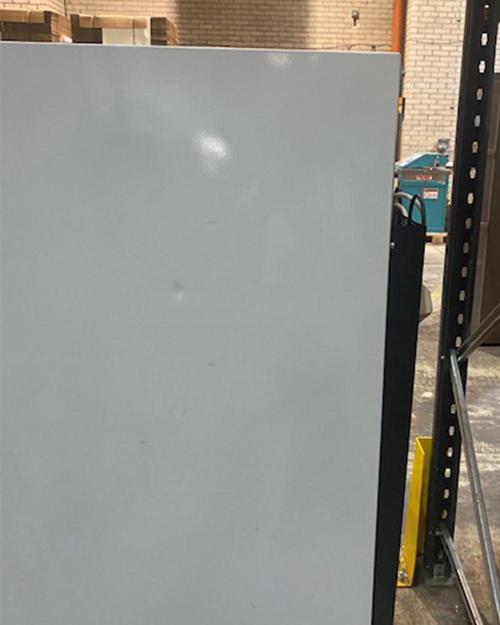 Hotpoint Freestanding Medium Freezer