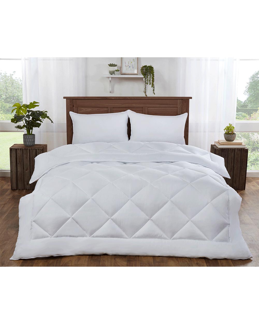 Everybody deserves a great night's sleep, this Eco Friendly Double Duvet 10.5 Tog provides that cosy feeling helping you sleep soundly.   This double duvet fits any standard size double bed comfortably. Measuring 200 cm x 200 cm this duvet gives just the right amount of drape for maximum comfort.