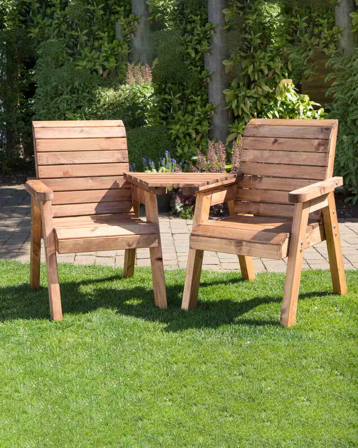 Charles Taylor Twin Companion Set with Green Cushions