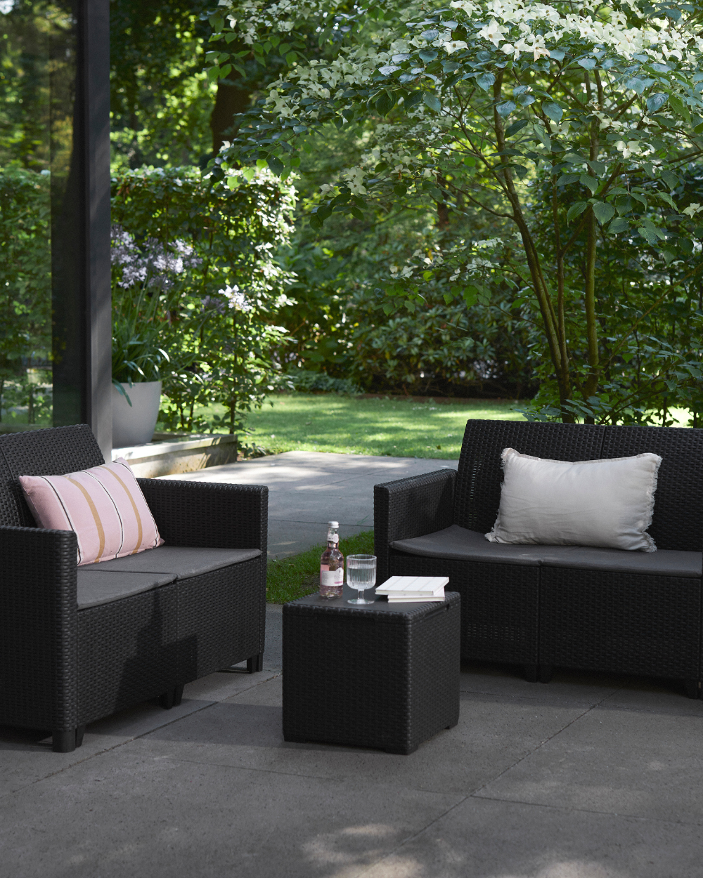 Marie 4 Seater Double Lounge Set Graphite Keter