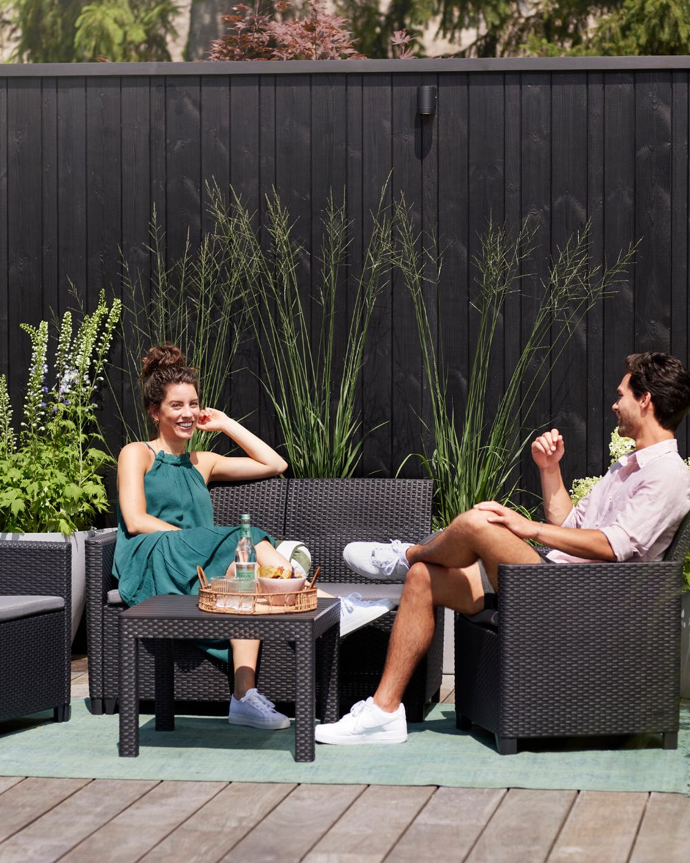 Marie 4 Seater Lounge Set Graphite Keter