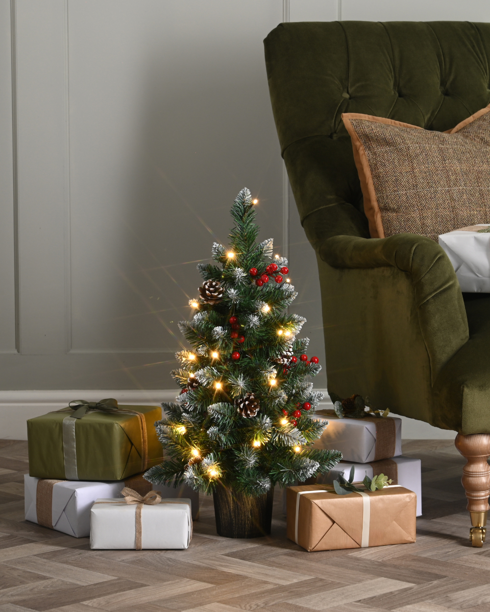 Christmas Tree Pre-lit 60cm Artificial