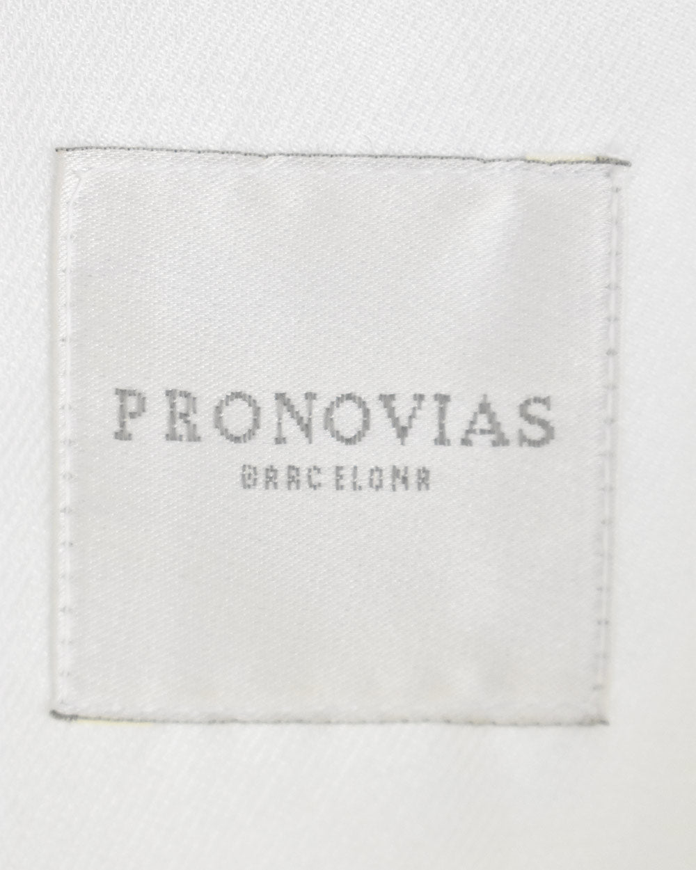 Pronovias Ivory A Line Wedding Dress with Veil Size 12