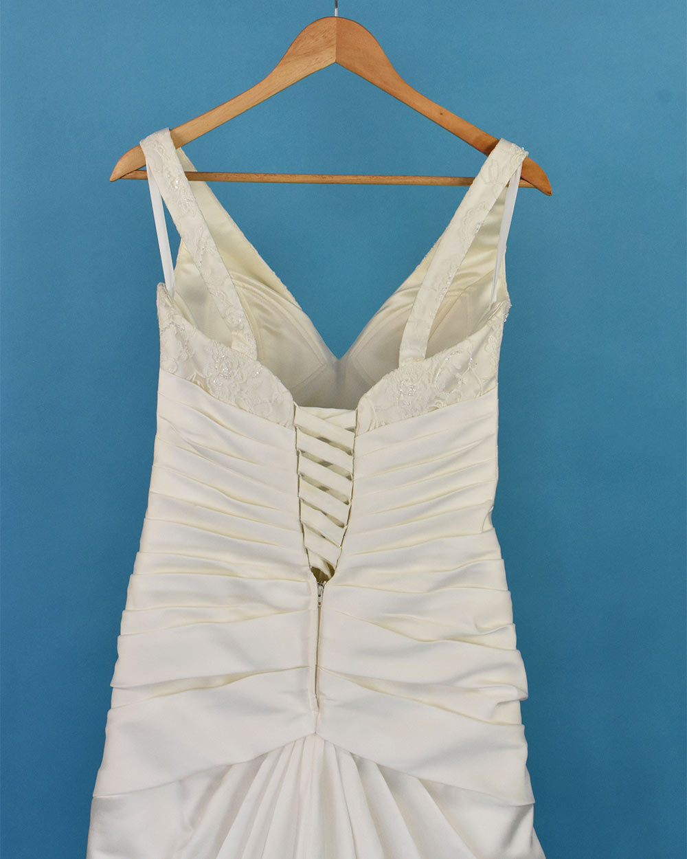 Venus Ivory Ruched Corset Wedding Dress Size 12