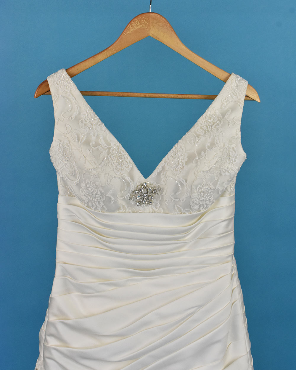 Venus Ivory Ruched Corset Wedding Dress Size 12