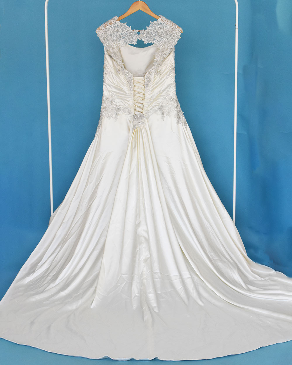 Sophia Tolli Ivory Ruched A Line Wedding Dress