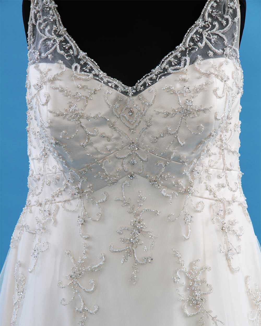 Sonsie By Veromia Champagne Wedding Dress Size 24