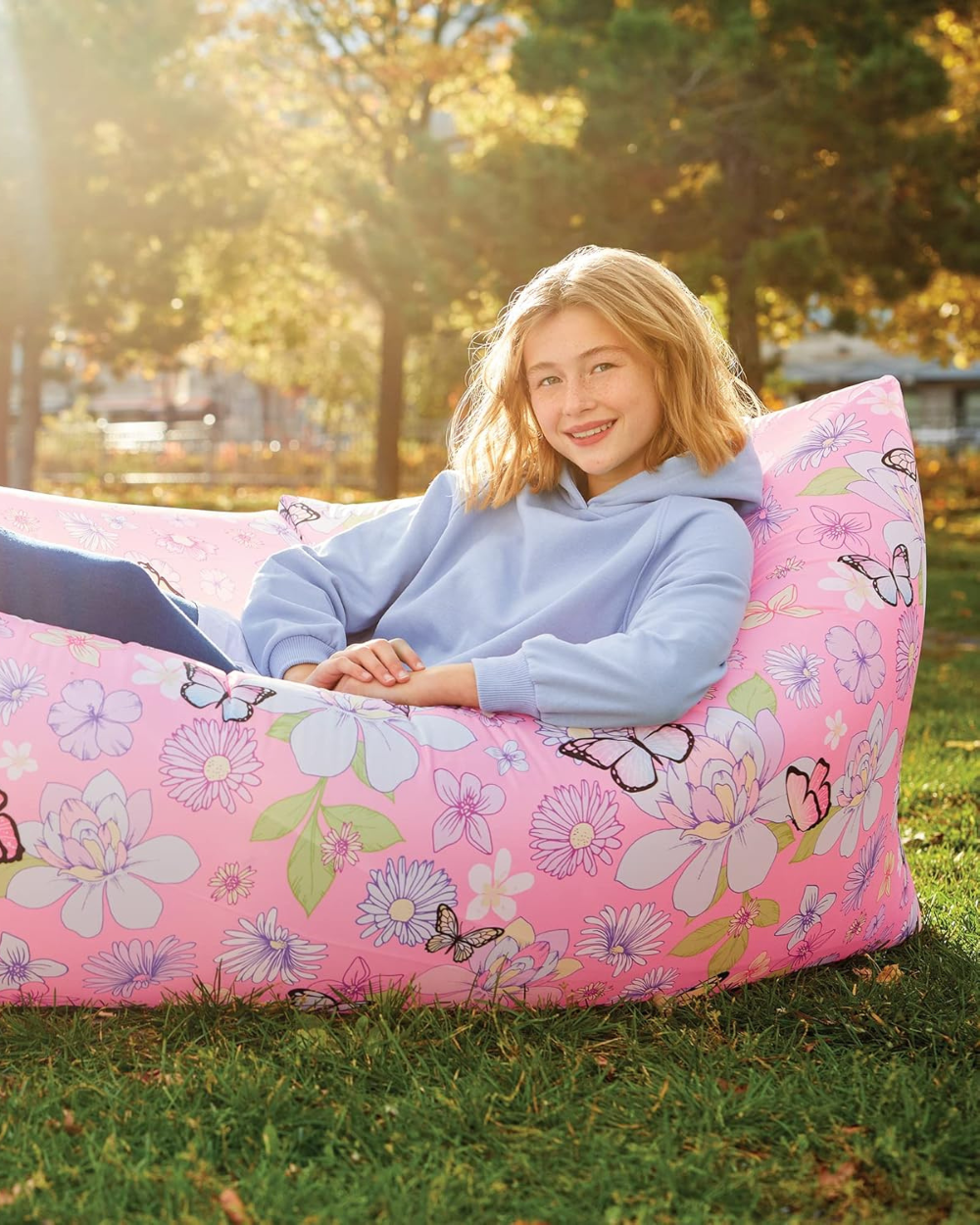 Make It Real 3C4G Butterfly Inflatable Lounge Chair