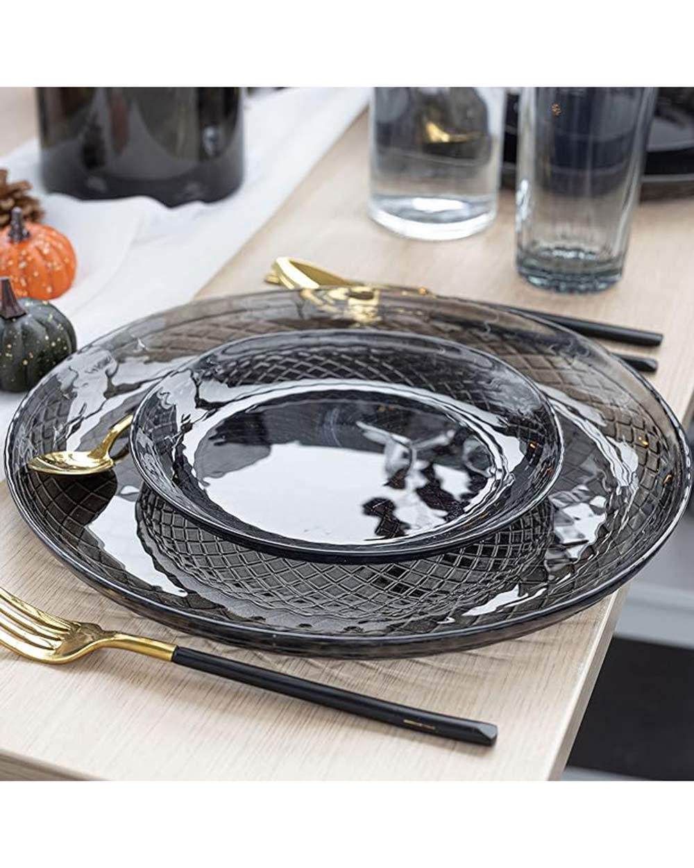 TREND FOR HOME Set of 4 Dessert Plates Alisse Smoky 17.4cm lifestyle image