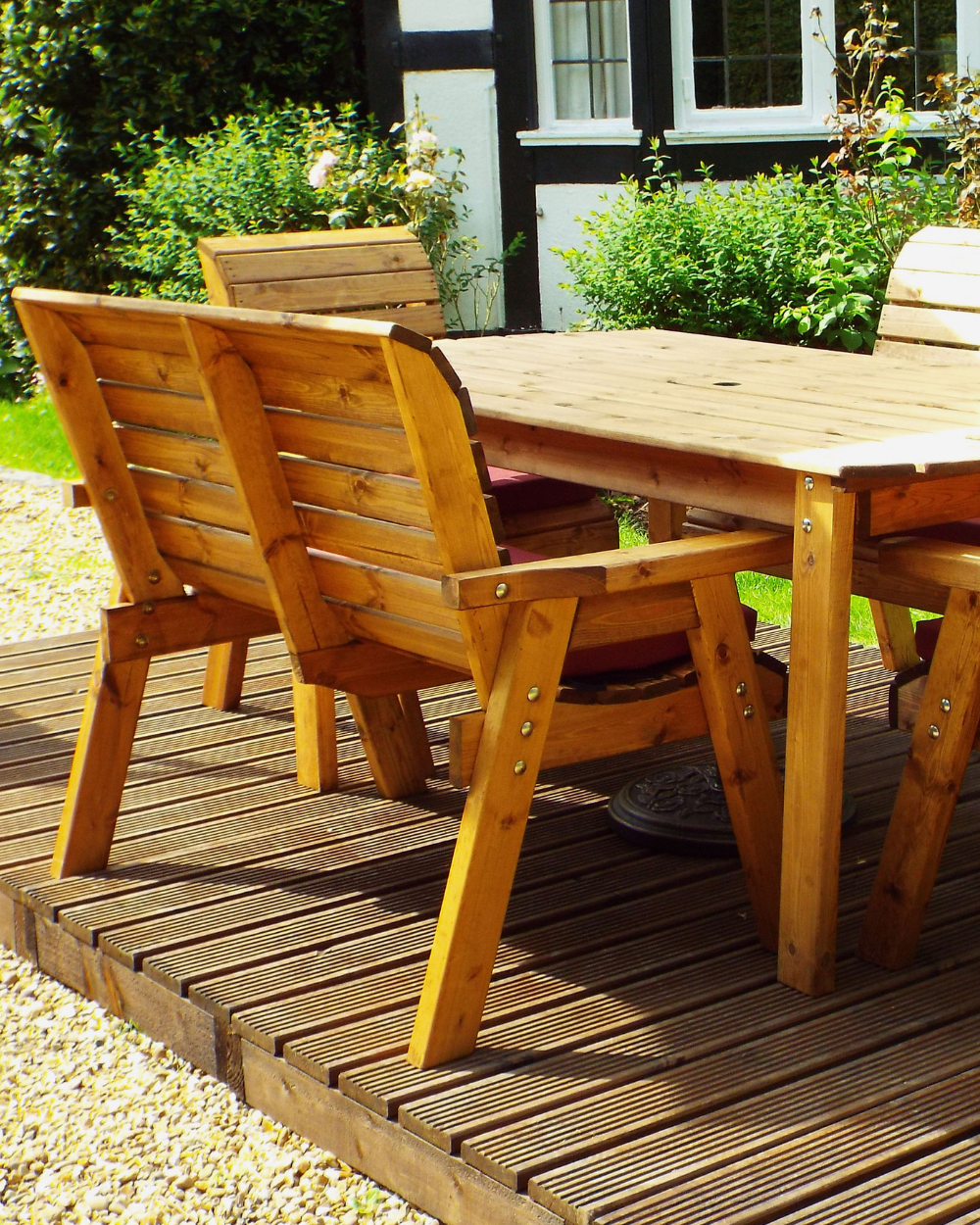 Charles Taylor Six Seat Table Set Burgundy Accessories HB14B