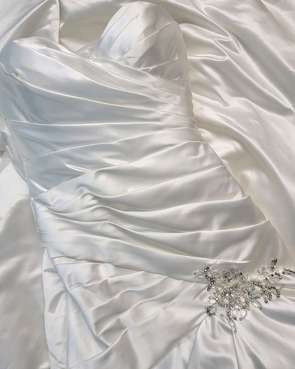 Ivory Fitted Bodice Wedding Dress Size 10