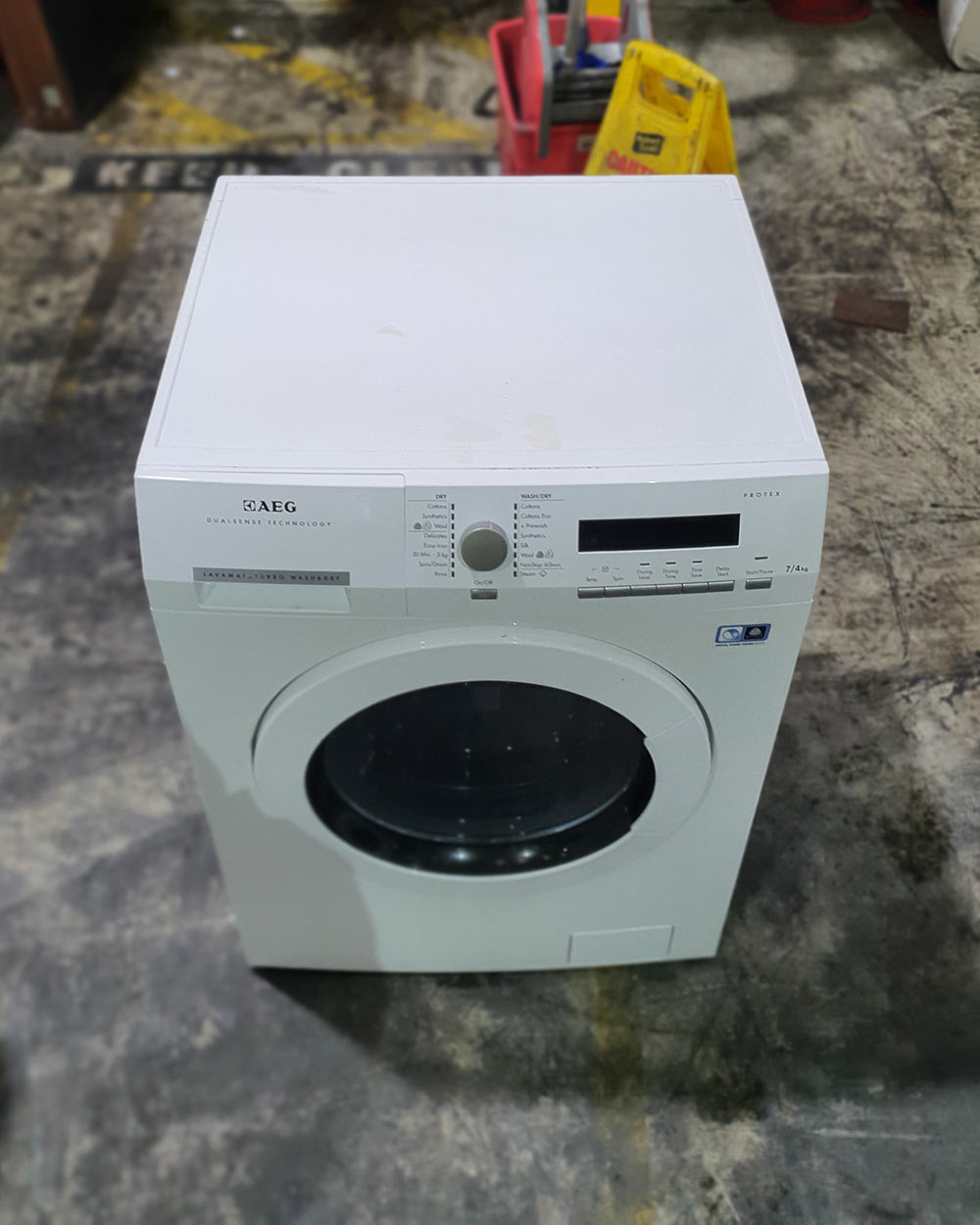 AEG 7kg Washer Dryer L75670WD