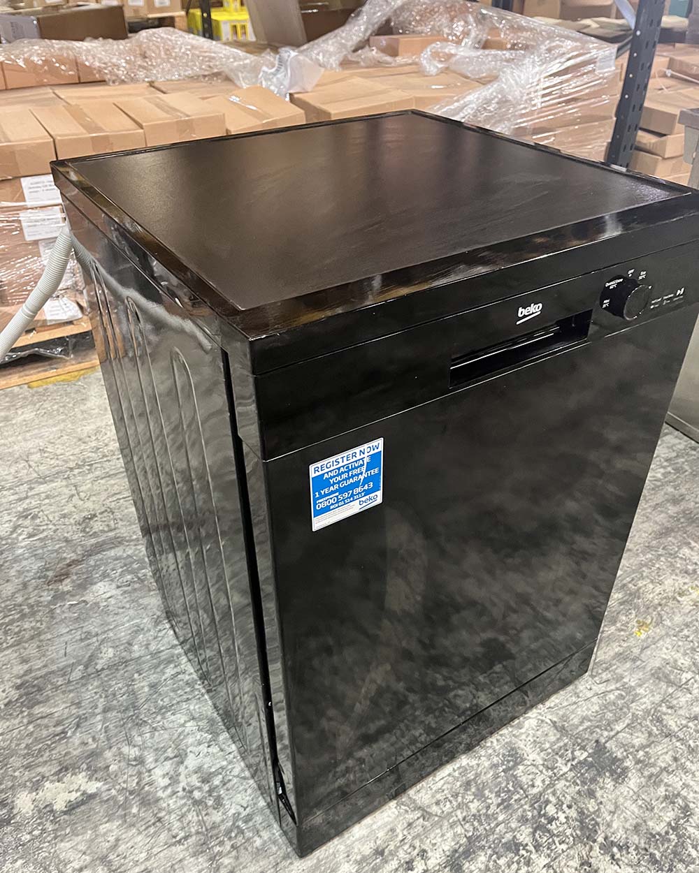 Beko Dishwasher 600 DVN04320B Black