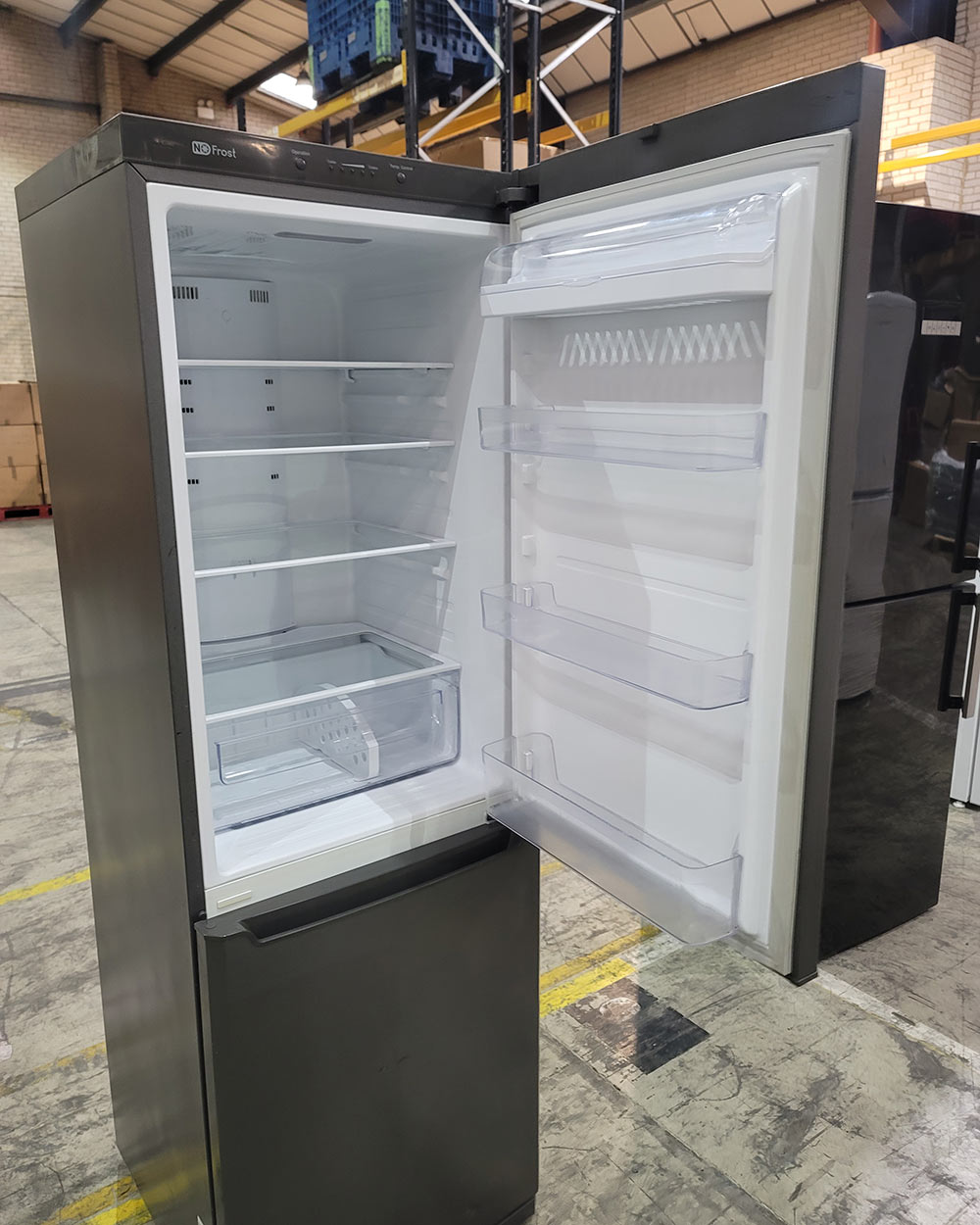 Samsung Large Fridge Freezer rl38sbtb Grey | Sue Ryder