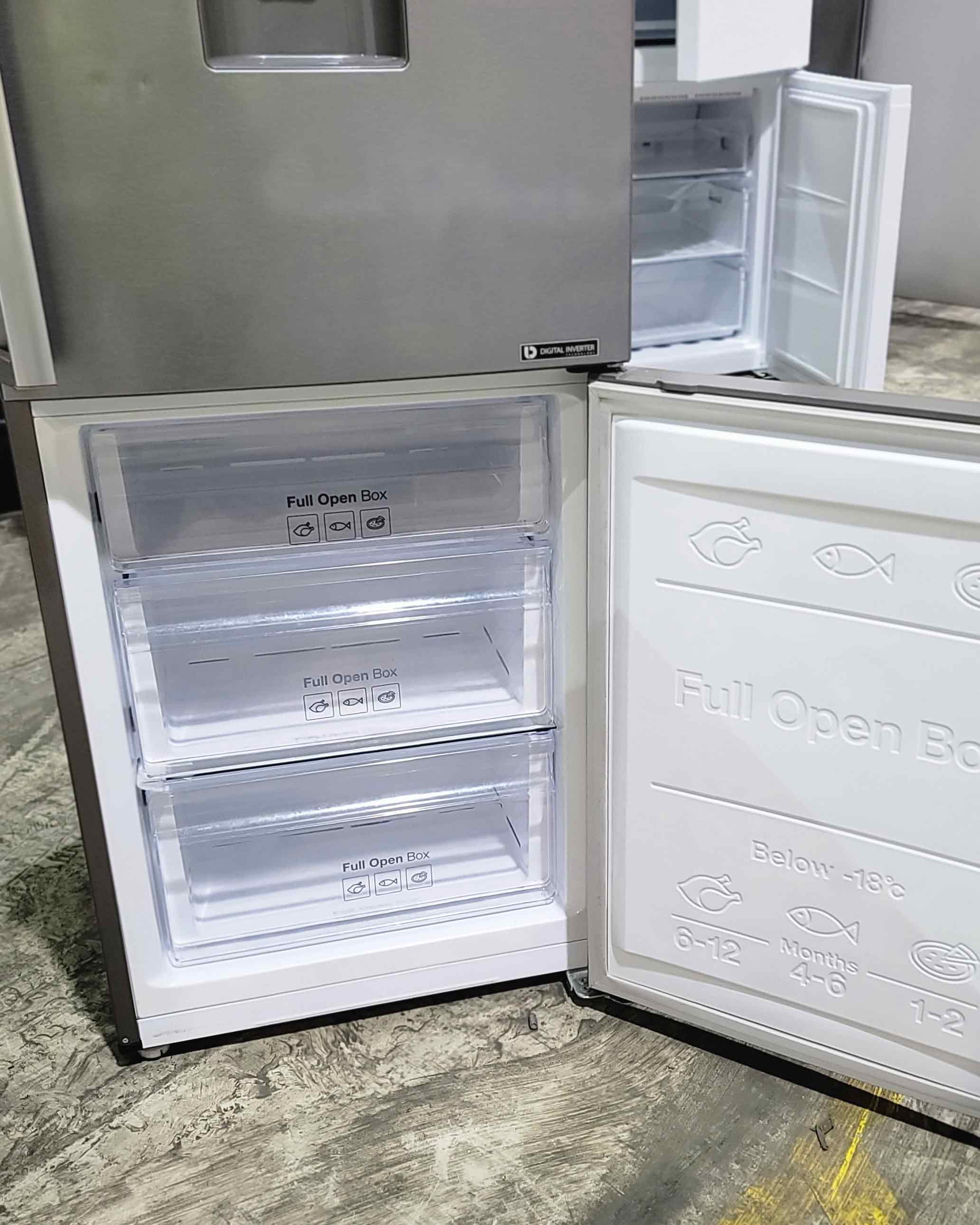 Samsung fridge freezer rb29fwjndsa discount