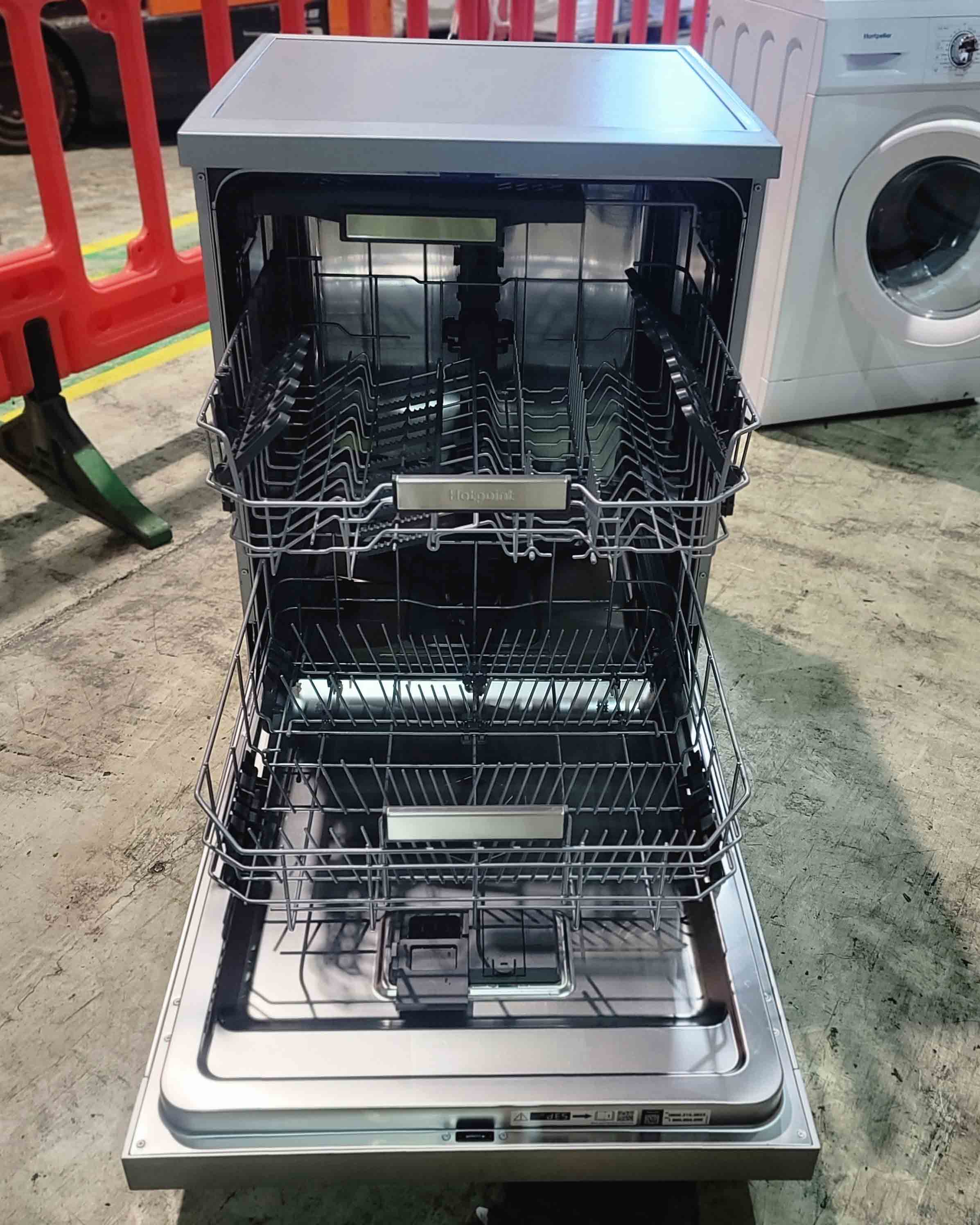 Dishwasher Hotpoint Grey H7FHS51X UK