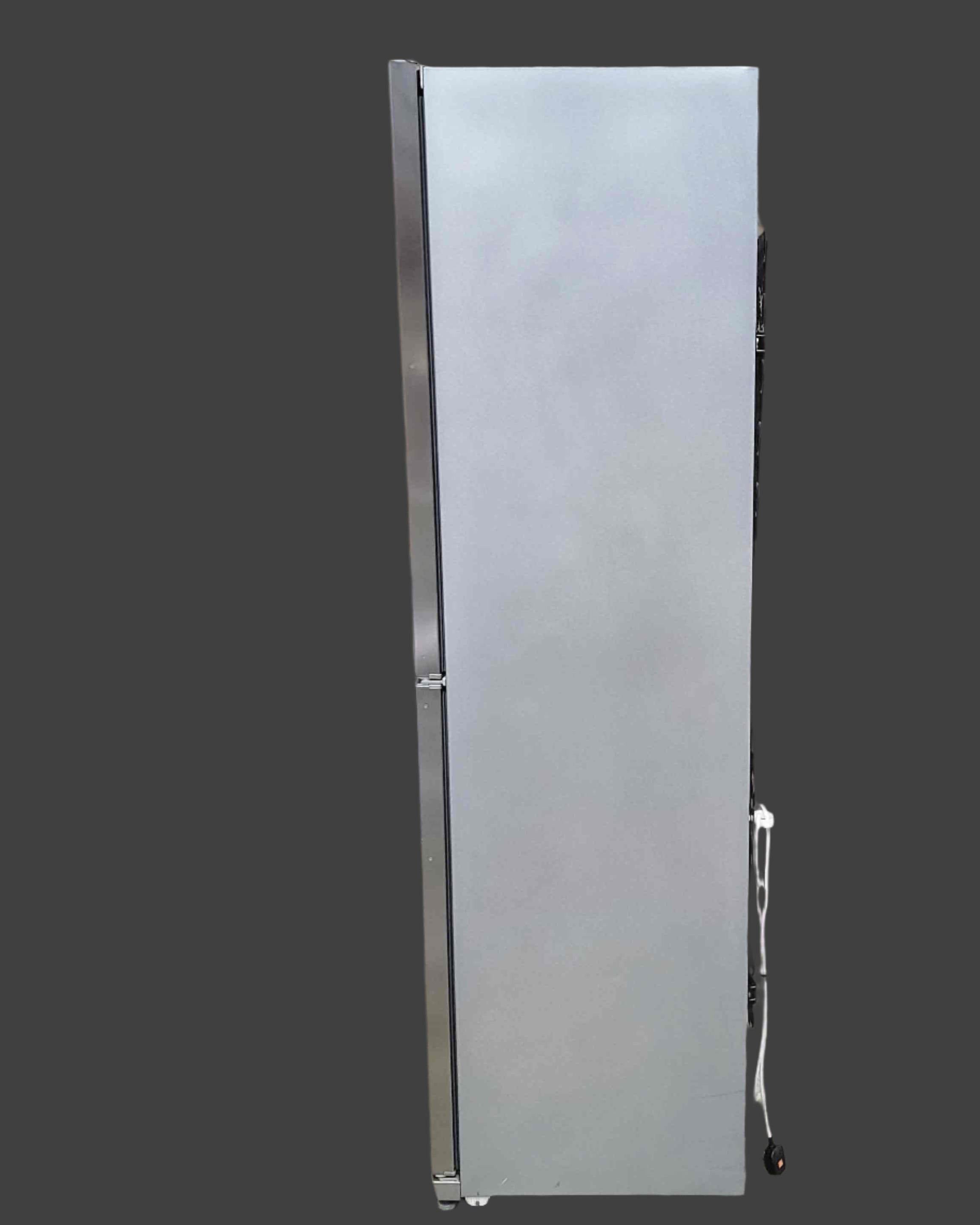 BLOMBERG Fridge Freezer Right Hand Side
