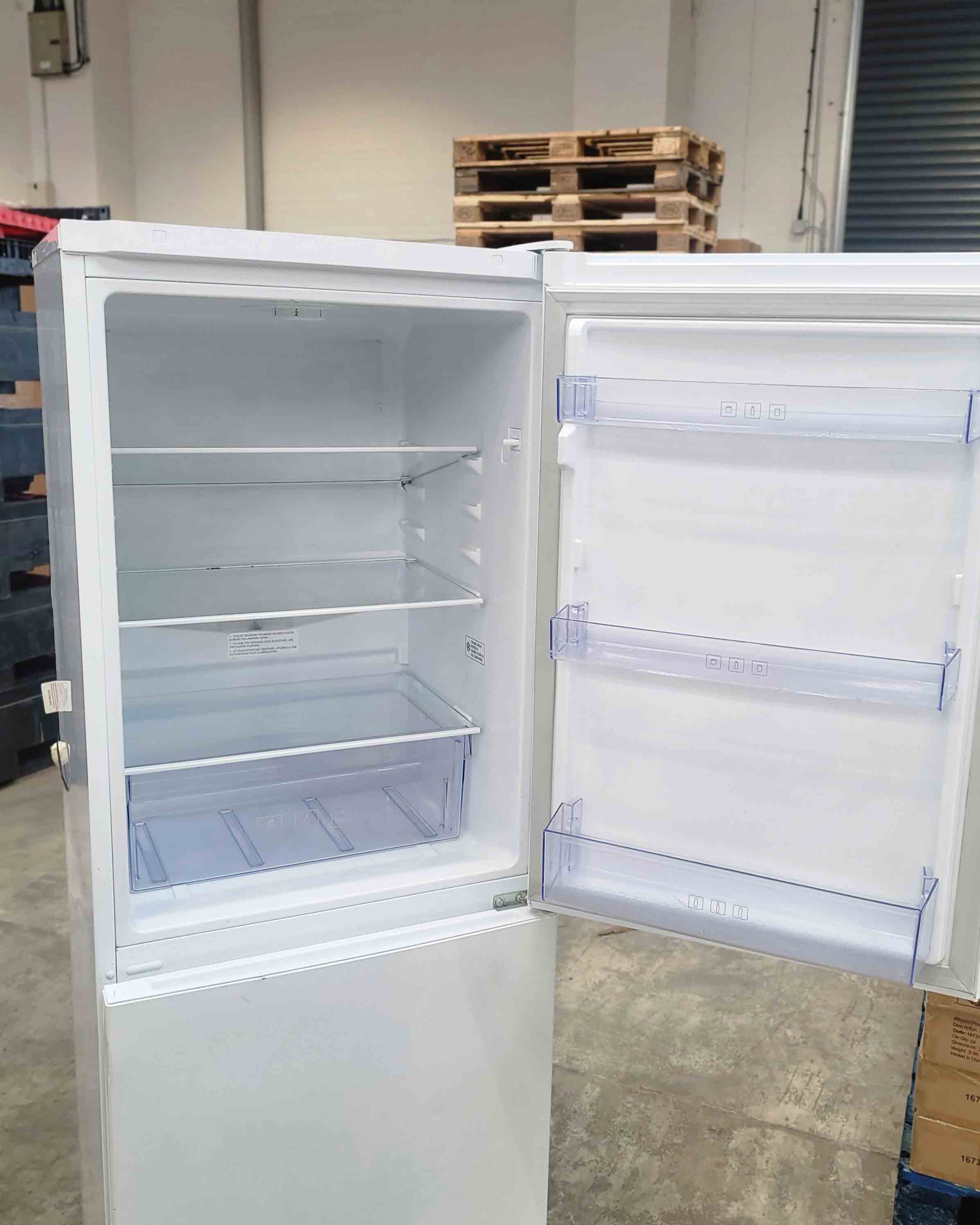 BEKO  Fridge Open