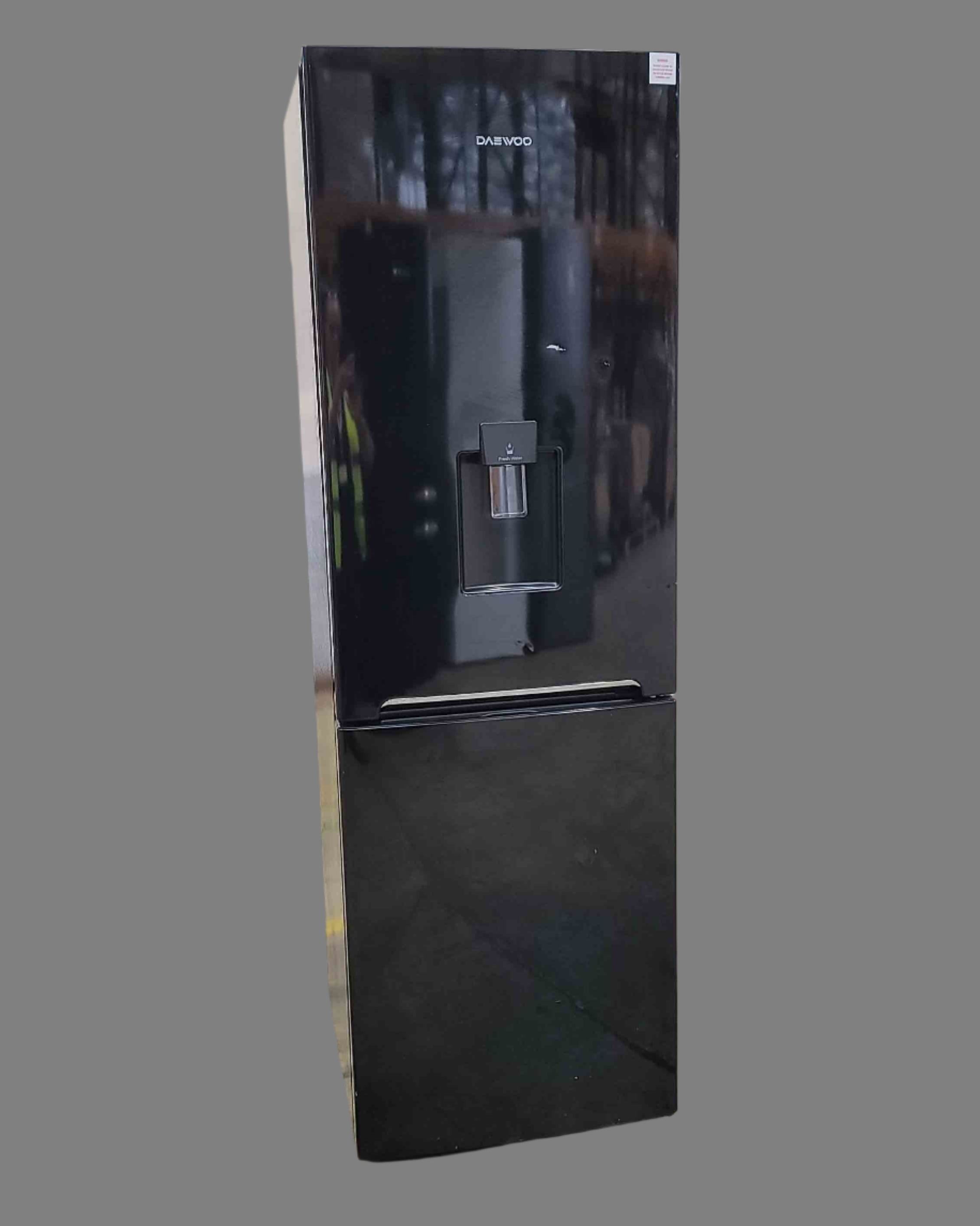 DAEWOO Large Black Fridge Freezer RN37DB