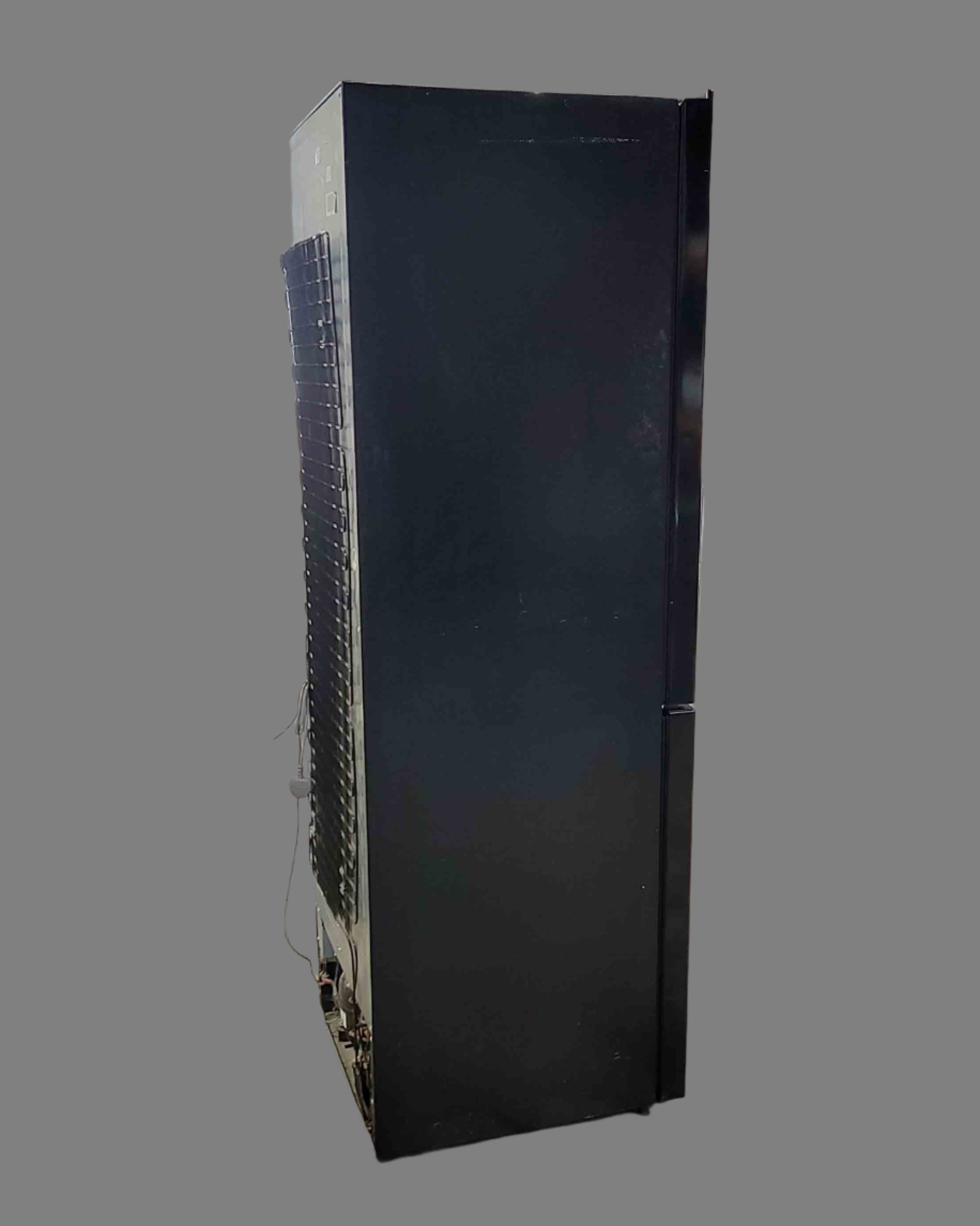 DAEWOO Large Black Fridge Freezer RN37DB