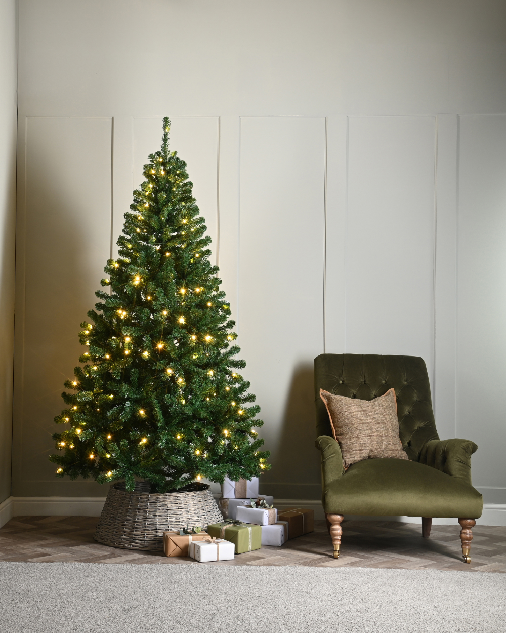 Colorado Pine Christmas Tree Prelit 180cm