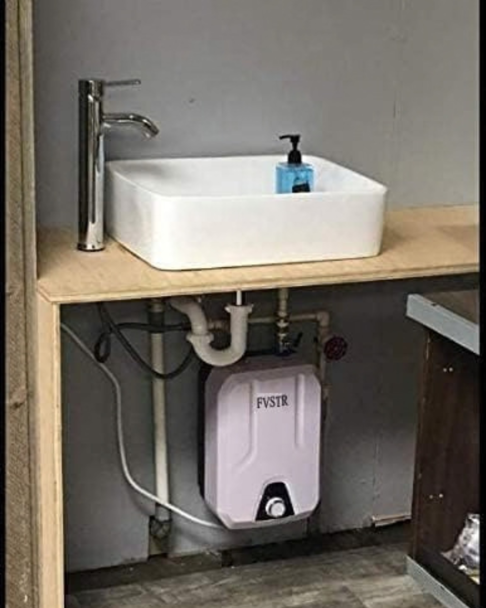 FVSTR Electric Water Heater 8L Small EA001