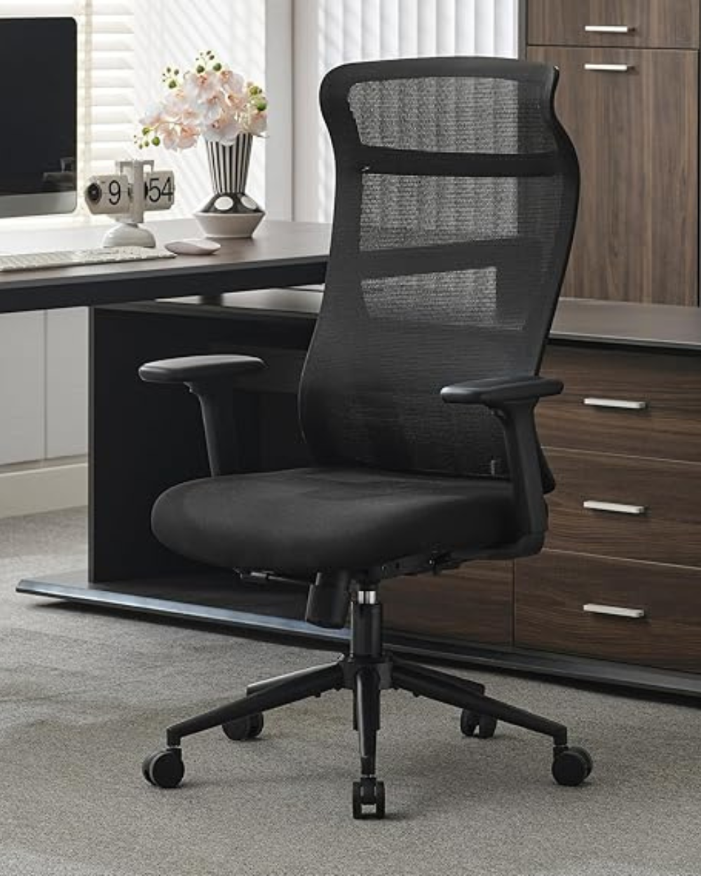 Qulomvs Mesh Ergonomic Office Chair Black